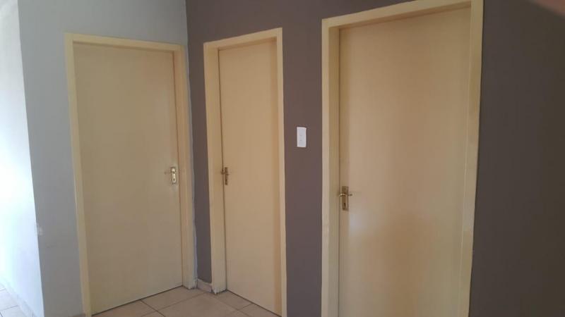 To Let 2 Bedroom Property for Rent in Vaalpark Free State